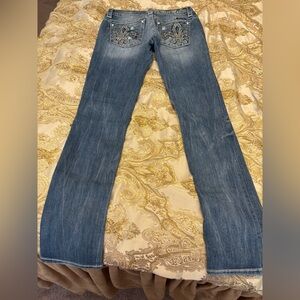 Miss Me 26 Signature Straight